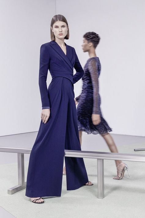 Talbot Runhof Spring Summer 2020 Collection: State of the Art Tux Dress, Talbot Runhof, Comfortable Skirts, State Of The Art, City Outfits, Glamorous Dresses, 2020 Design, Fashion Show Collection, Fashion 2020