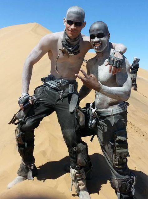 Mad Max Fury Road Costumes, Post Apocalyptic Outfit, Mad Max Costume, Skottie Young, Long Books, Mad Max Fury, Mad Max Fury Road, Animal Education, Fury Road