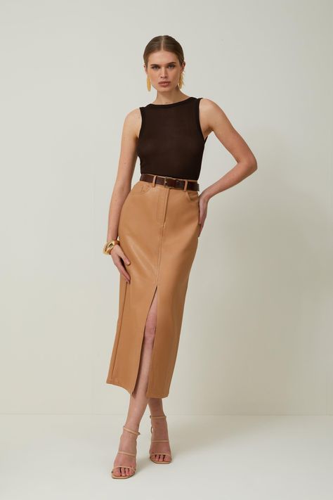 Bodycon skirt outfit