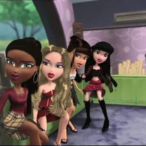 Four Girls Cartoon, Bratz Movie Outfits, 4 Girls Cartoon, Bratz Outfits Cartoon, Bratz Tv Show, Bratz Meme, Outfit Names, Bratz Movie, Black Bratz Doll