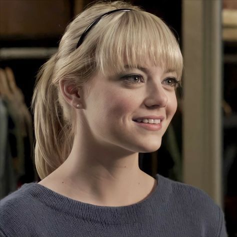 Emma Stone Outfit, Emma Stone Gwen Stacy, The Amazing Spiderman, The Amazing Spider Man, Amazing Spider Man, Gwen Stacy, Spider Gwen, Marvel Women, Emma Stone