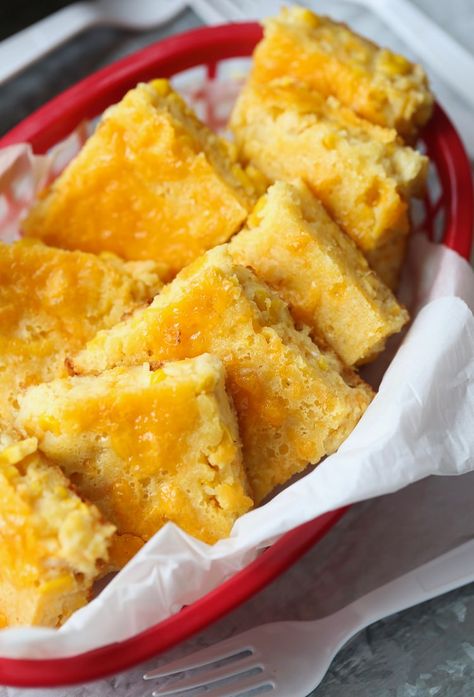 Cheesy Cornbread, Easy Summer Side Dishes, Cornbread Easy, Baked Carrots, Cheesy Mashed Potatoes, Baked Asparagus, Unique Thanksgiving, Popsugar Food, Corn Casserole