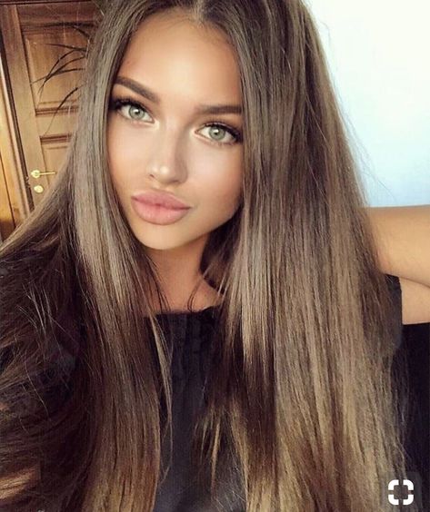 Rambut Brunette, Beautiful Haircuts, Pinterest Hair, Long Brown Hair, Haircuts For Long Hair, A Mirror, Light Brown Hair, Brown Hair Colors, Brunette Hair