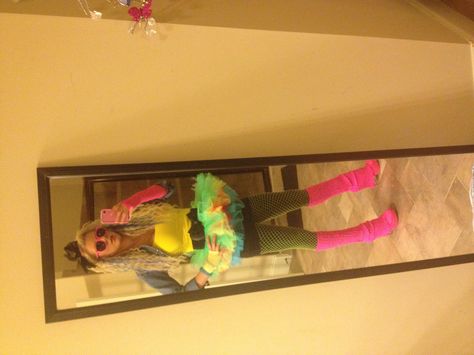 Full blown 80's Fashion 80s Dress Up, The 80s Fashion, Creative Halloween Costumes Diy, 80s Party Outfits, 80s Prom, 80s Birthday Parties, 80s Costume, 80s Look, Spirit Week Outfits