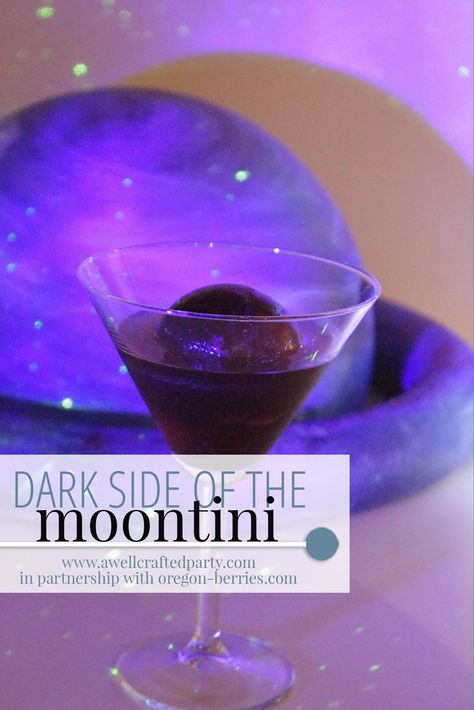 Goth Drinks Aesthetic, Galaxy Alcohol Drinks, Galaxy Themed Cocktails, Space Cocktails Drinks, Space Themed Alcoholic Drinks, Space Theme Drinks Alcohol, X Files Party Ideas, Space Drinks Alcohol, Acotar Themed Cocktails