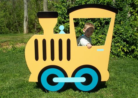 Train Cutout to match invitations :) Train Cutout, Cardboard Train, Train Theme Birthday Party, Egypt Crafts, Train Photo, 2nd Birthday Boys, Art Display Kids, Train Theme, Birthday Decorations Kids