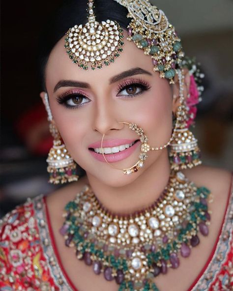 Latest Bridal Nath Designs For Indian Brides Check more at https://www.k4fashion.com/bridal-nath-designs-indian-brides/ Bridal Nath Designs, Nath Designs, Nath Design, Nath Bridal, Bridal Nath, Engagement Dress For Bride, Indian Bridal Photos, Pakistani Fashion Casual, Engagement Dress