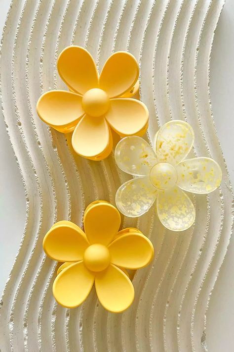 Yellow hair accessories