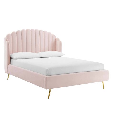 Room Pics, Door Room, Preppy Bedroom, Tufted Bed, Queen Platform Bed, Preppy Room Decor, Dream Studio, Preppy Room, House Decorating