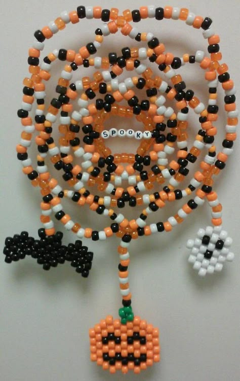 Kandi Dream Catcher, Kandi Pumpkin, Halloween Kandi Ideas, Halloween Kandi, Kandi Charms, Kandi Inspiration, Kandi Inspo, Ghost Bat, Pony Bead Crafts