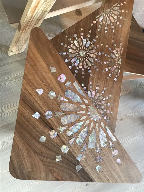 Mother of pearl inlay Mother Of Pearl Inlay Wood, Stone Inlay In Wood, Mother Of Pearl Table Top, Mother Of Pearl Inlay Furniture, Wood Inlay Designs, Pearl Inlay Furniture, Mother Of Pearl Furniture, Inlay Flooring, Pearl Crafts