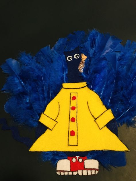 Kids Thanksgiving Art Projects, Disguise A Turkey Project, Turkey In Disguise, Disguise A Turkey, Turkey Crafts Kids, Turkey Disguise Project, Turkey Project, Thanksgiving Turkey Craft, Thanksgiving Crafts Preschool