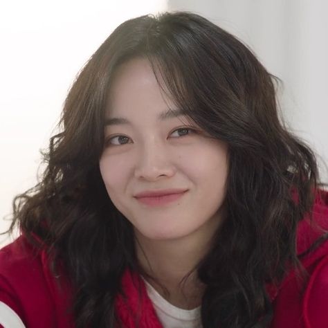 Jo Byung-gyu, The Uncanny Counter, Uncanny Counter, Best Kdrama, Asian Film, Kim Sejeong, All Korean Drama, Shot Hair Styles, Pretty Drinks