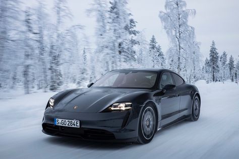 Porsche Electric Car, Porsche Electric, Porsche Taycan 4s, Affordable Electric Cars, Taycan 4s, Luxury Sedans, Black Porsche, Winter Car, Sedan Cars