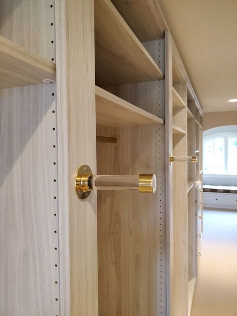 White Closet With Gold Hardware, White Custom Closet, Closet Hardware Ideas, Small Walkin Wardrobe Design, Two Tone Closet, Gold Walk In Closet, Closet Corner Ideas, Custom Walk In Closet, Walkin Closets Design