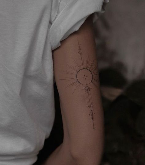 A Compass Tattoo, Tattoos Female, Lady Parts, Spiritual Tattoos, A Compass, Compass Tattoo, A Lady, Tattoo On, Compass