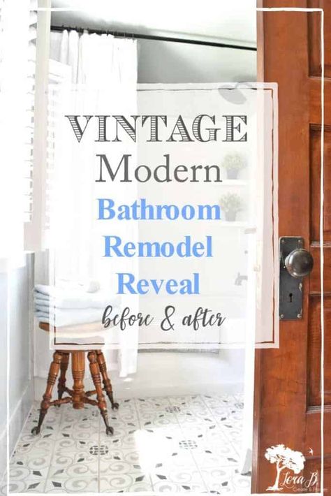 Traditional Small Bathrooms, Victorian Bathroom Accessories, Small Vintage Bathroom, Small Bathroom Redo, Vintage Modern Bathroom, Before And After Makeover, Room Redecorating, Vintage Farmhouse Bathroom, Guest Bathroom Renovation