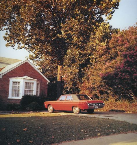 William Eggleston Eggleston Photography, Americana Aesthetic, William Eggleston, Car Aesthetic, Vintage Americana, Pics Art, Art Galleries, Vintage Photography, Color Photography