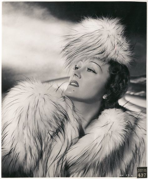 Gloria Swanson, Old Hollywood Actresses, Old Hollywood Movies, Classic Movie Stars, Posters For Sale, Tony Awards, Silent Film, Hollywood Actor, Best Actress