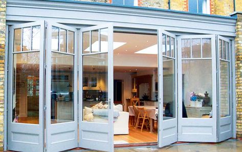 Renovation Facade, Extension Veranda, Sliding Folding Doors, French Doors Exterior, Roof Lantern, Sunroom Designs, Casa Country, French Doors Patio, House Extension Design