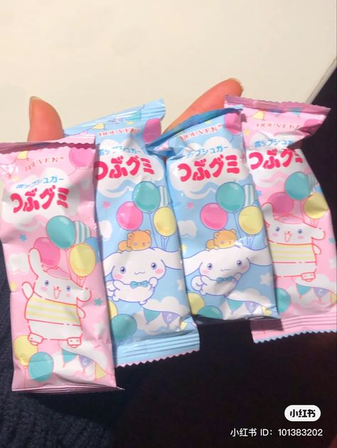 #sanrio #lollipop Sanrio Snacks, Sanrio Candy, Sanrio Dog, Sanrio Food, Squishy Ideas, Paper Squishy, Kitty Coloring, Junk Food Snacks, Hello Kitty Coloring