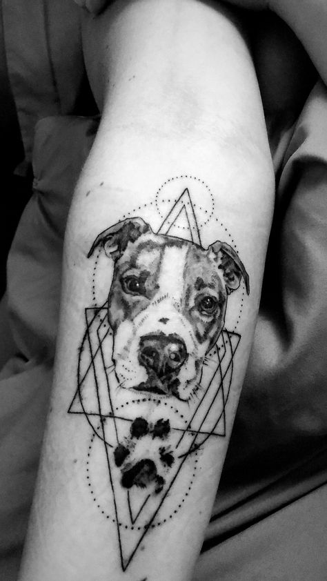 Geometric Paw Print Tattoo, Pitbull Tattoo For Women, Staffy Tattoos, Dog Tattoo Sleeve, Pitbull Tattoo Ideas, Tattoo Dog Paw, Pit Bull Tattoo, Unique Dog Tattoo, Geometric Dog Tattoo