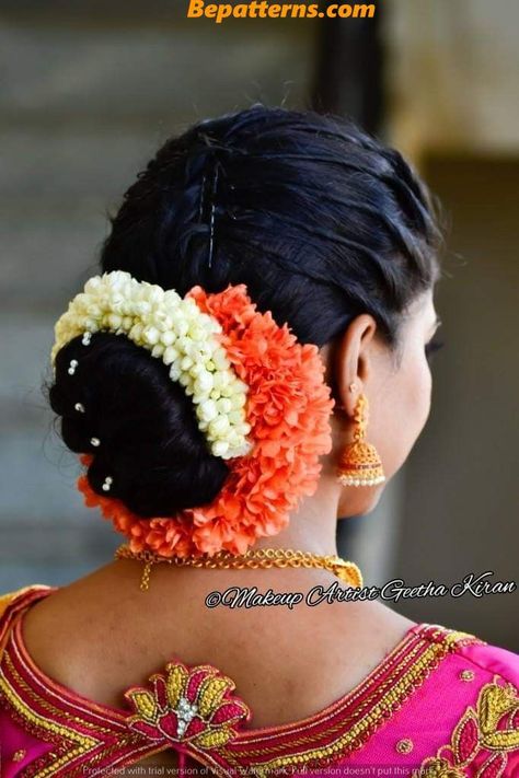 Messy Bun Hair Ideas for Any Hair Type Semi Classical Dance, Simple Bun Hairstyle, Indian Bun Hairstyles, French Knot Hairstyle, Knot Hairstyle, Mom Makeup, Simple Bun, Brides Made, Flowers Jewellery