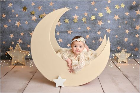 Star And Moon Photoshoot, Moon Background Photoshoot, Moon And Stars Maternity Shoot, Moon Photo Prop, Moon Prop Photography, Moon And Stars Cake Smash, Pvc Backdrop, Baby Boy Football, Baby Spa