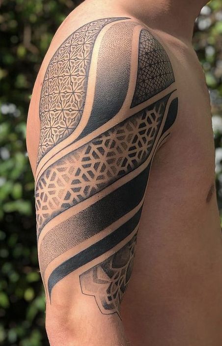 Geometric Arm Tattoo Men, Geometric Shoulder Tattoo Men, Geometric Sleeve Tattoos Mens Arm, Guy Shoulder Tattoos, Geometric Shoulder Tattoo, Men’s Geometric Tattoos, Full Sleeve Geometric Tattoo Men, Geomatrical Patren Design Tattoo, Men’s Geometric Sleeve