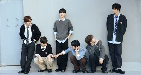 TWS, which stands for “Twenty Four Seven With Us,” is a rookie boy group under PLEDIS Entertainment that made their official debut on Ja… Ryu Joon Yeol, Ig Icon, Ryu Jun Yeol, Korea University, The Big 4, Twenty Four Seven, January 2nd, Choi Youngjae, Photo Grouping