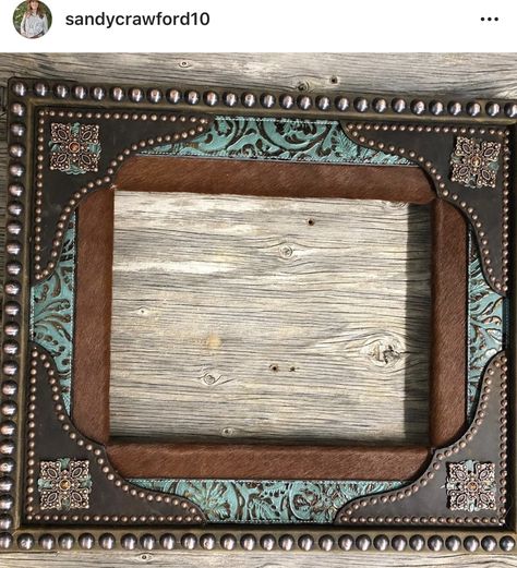 Leather picture frame Buckle Display, Market Crafts, Trailer Redo, Diy Western, Cowhide Upholstery, Western Picture Frames, Funky Mirrors, Leather Picture Frames, Leather Book Covers