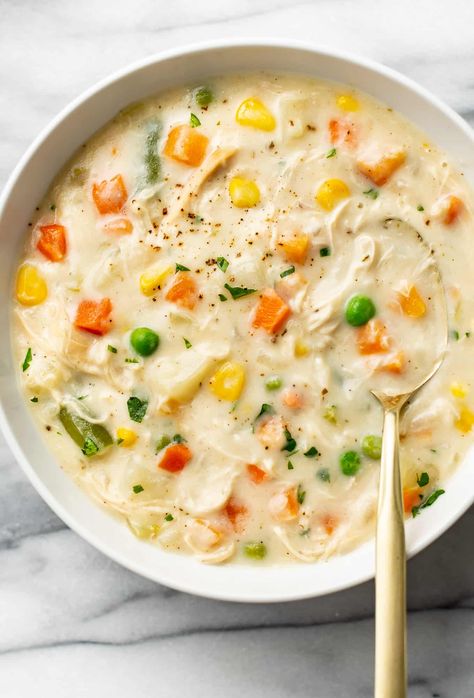 This chicken pot pie soup recipe has all the cozy vibes of the classic dish but without the effort of making crust! It's ready in just 40 minutes and made from scratch. Soup With Rotisserie Chicken, Creamy Ranch Chicken Recipe, Chicken Pot Pie Soup Recipe, Pot Pie Soup Recipe, Creamy Chicken Pot Pie, Best Chicken Pot Pie, Cream Of Potato Soup, Ranch Chicken Recipes, Baked Ribs