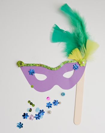 Activities: Mardi Gras Mask Mardi Gras Mask Craft, Mardi Gras Activities, Mask Craft, Mardi Gras Masks, Mardi Gras Crafts, St Patricks Day Crafts For Kids, African Crafts, Masks Crafts, St Patrick's Day Crafts