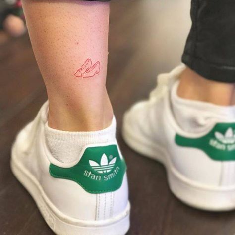 Wizard Of Oz Tattoo, Ruby Tattoo, Oz Tattoo, Virgo Tattoo Designs, Red Dragon Tattoo, Shoe Tattoos, Wicked Tattoos, 4 Tattoo, Red Ink Tattoos