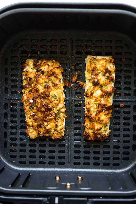 Air Fryer Halibut Recipe (Pistachios Crusted) - Enjoy Clean Eating Halibut Air Fryer, Air Fried Chicken Tenders, Halibut Recipe, Air Fryer Fish Recipes, Buffalo Ranch Chicken, Halibut Recipes, Chinese Bbq Pork, Air Fryer Fish, Buffalo Ranch