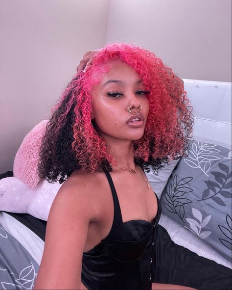 Black And Pink Hair Bangs, Pink Hair Streaks, Pink And Black Hair, Instagram Dump, Dyed Curly Hair, Hair Color Streaks, Hair Streaks, Dye Ideas, Dyed Hair Inspiration