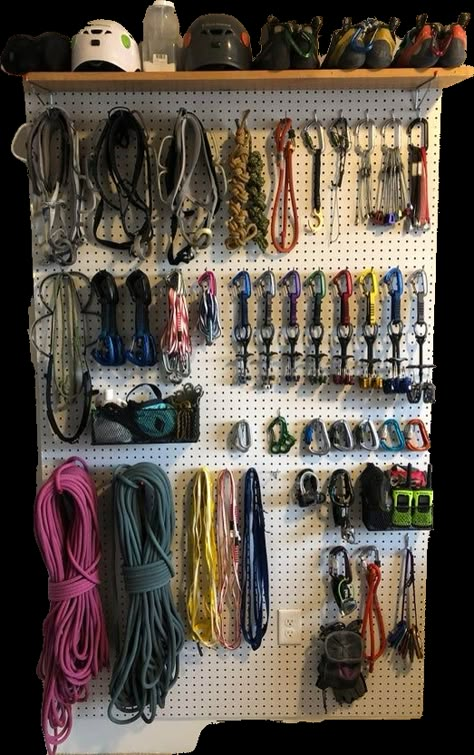 Hangboard Home Setup, Climbing Gear Storage, Climbing Gear Organization, Gear Room Organization, Gear Room Ideas, Outdoor Gear Storage, Gear Organization, Home Climbing Wall, Adventure Room