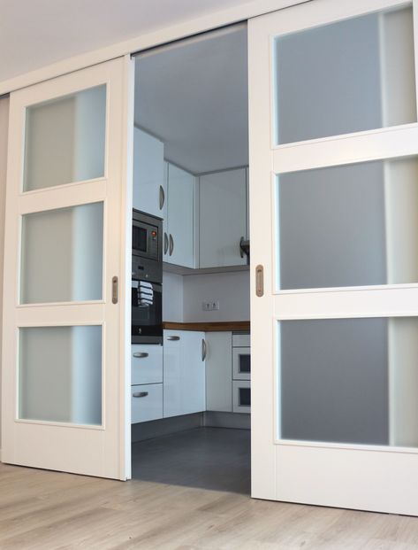 Sliding Glass Doors Closet, Kitchen Doors Ideas, Kitchen Door Design, Glass Door Ideas, Kitchen Glass Door, Kitchen Door Designs, Kitchen Sliding Doors, Window Seat Ideas, Door Design Ideas