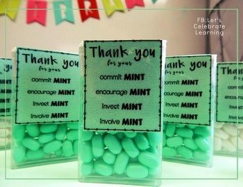 "Make it a habit to tell people thank you. To express your appreciation, sincerely and without the expectation of anything in return. Truly appreciate those around you, and you'll soon find many others around you. Truly appreciate life, and you'll find that you have more of it." Volunteer Appreciation Gifts, Appreciation Gifts Diy, Staff Appreciation Gifts, Teacher Appreciation Gifts Diy, Volunteer Gifts, Volunteer Appreciation, Staff Gifts, Employee Appreciation Gifts, Appreciate Life