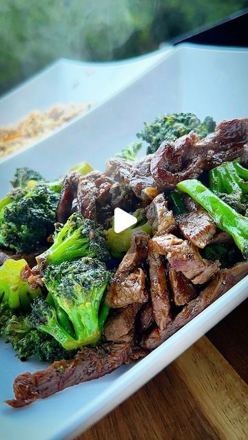 Daved Jones Sr. on Instagram: "Beef and Broccoli on the Blackstone! 

@Blackstoneproducts @trybachans 

#blackstonegriddlecrew #griddlenation #griddlecrew #blackstoneproducts #blackstone #blackstones #griddles #griddle #friedrice #beefandbroccoli #beef #broccoli #bachans #quickmeals" Beef Broccoli, Beef And Broccoli, Blackstone Griddle, Cooking For A Crowd, Broccoli Beef, Quick Meals, Fried Rice, Broccoli, On Instagram