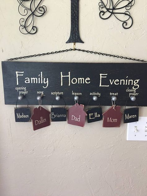 Fhe Board, Family Home Evening Board, Family Home Evening, Lds Primary, Prayer For Family, Prayer Board, Family Crafts, Life Is Beautiful, Bible Study