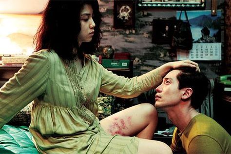 Park Chan Wook, Song Kang Ho, Most Paused Movie Scenes, Vampire Movies, Choreography Aesthetic, Image Film, Good Movies To Watch, Pose Reference Photo, Choreography Videos