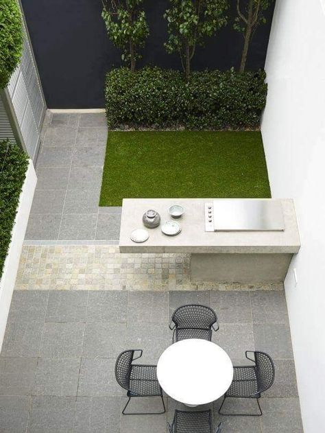 Australian Interior, Terrace Ideas, Small Courtyard Gardens, نباتات منزلية, Small Patio Garden, Small Courtyards, Small Backyard Gardens, Backyard Entertaining, Have Inspiration