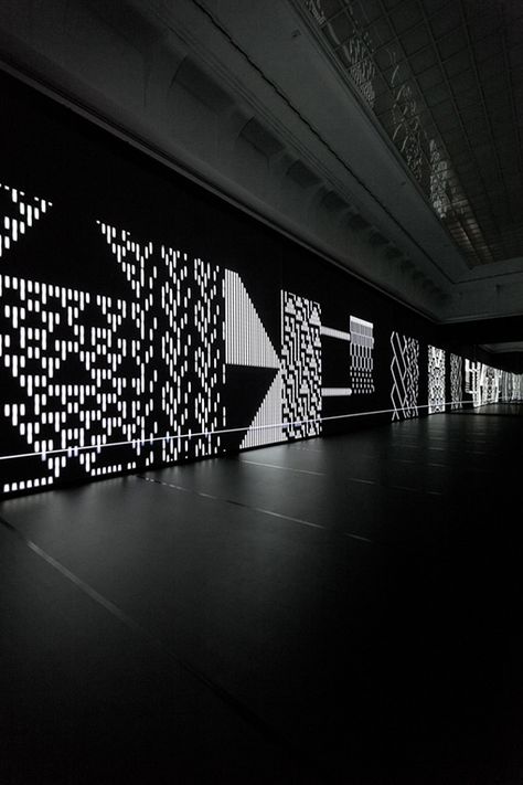 carsten nicolai Carsten Nicolai, Mechanical Loom, Ryoji Ikeda, Audio Visual Installation, Art Basel Hong Kong, Communication Process, Self Organization, Festival 2022, Josef Albers