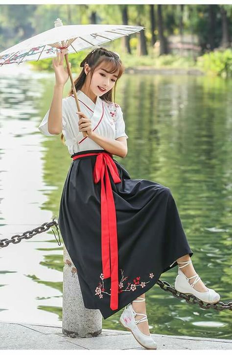 Sitting With Long Skirt Reference, Sitting In Long Dress Reference, Long Skirt Sitting Pose, Sitting Pose Reference, Picture References, Clothing Aesthetic, Outfit Inspired, Sitting Poses, Reference Poses