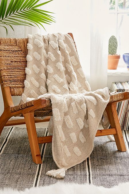 Throw Photography, Emily Mei, Balcony Makeover, Vintage Decor Ideas, Boho Throw Blanket, College Bedroom, Boho Chair, Country Chic Cottage, Wood Plastic Composite