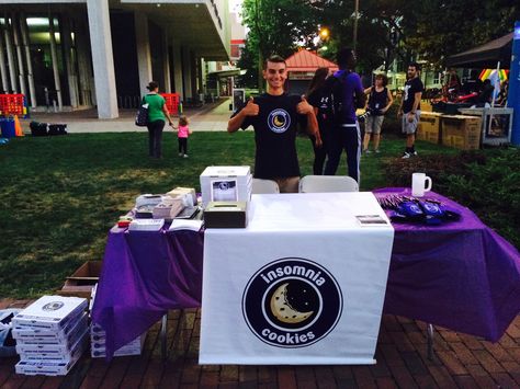 Tabling at a campus event Augusta University, College Event Ideas, College Signing Day, College Orientation, College Printables, Campus Activities, University Events, Campus Events, Outdoor Learning Spaces