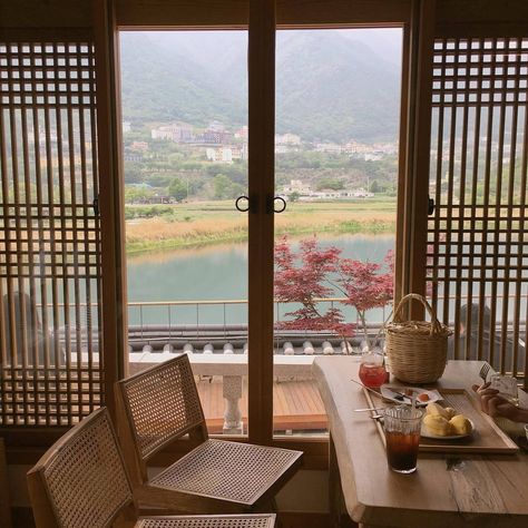 Flower Sakura, Place Photography, Aesthetic Scenery, Japanese Tea House, Nice House, Japan Aesthetic, Aesthetic Japan, Aesthetic Style, Japan Style