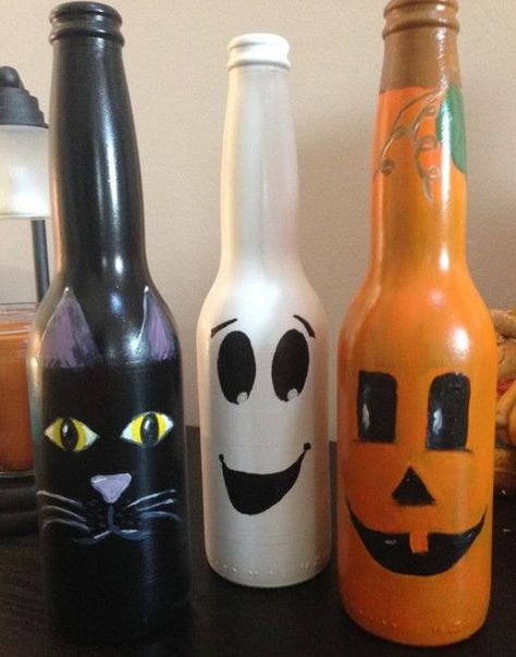 75+ Spooky DIY Halloween Wine Bottle Crafts To Decorate for Fright Night in 2022 | HubPages Halloween Wine Bottles Diy, Halloween Wine Bottle Crafts, Recycle Bottles, Fall Wine Bottles, Black Radiator, Halloween Wine Bottles, Holiday Wine Bottles, Spooky Diy, Halloween Bottles