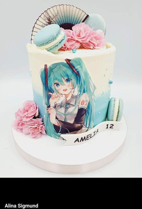 Hatsune Miku Cake Birthday, Hatsune Miku Birthday Party Ideas, Genshin Cake Design, Genshin Birthday Cake, Hatsune Miku Cake, Anime Cake Design Birthday, Anime Birthday Cake Ideas, Anime Cake Ideas, Anime Birthday Cake